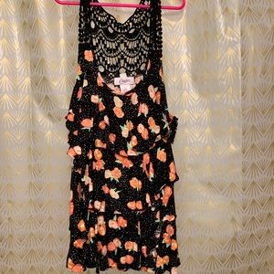 Candies floral and crochet tank top
